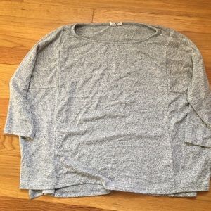 Gap grey top